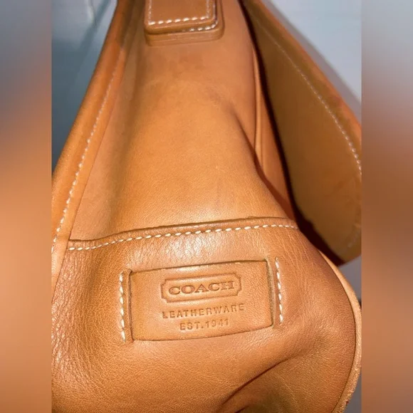 VINTAGE Coach Hampton Tan crossbody medium messenger K1S-7750 - Picture 4 of 14